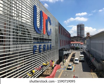Utc anggerik mall