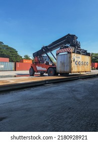 Perak, Malaysia - March 19, 2022 : Inland Port Have Container Port Terminal Working Busy In Operation Of Weighing Container For Export