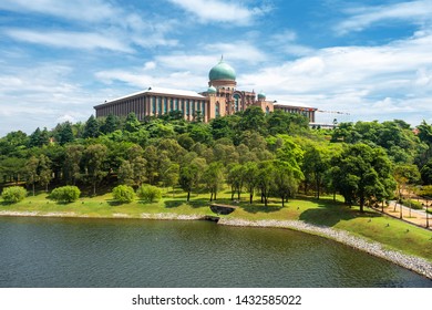 The Perdana Putra , Putrajaya , Malaysia