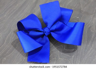 The Perfect Blue Hair Bow