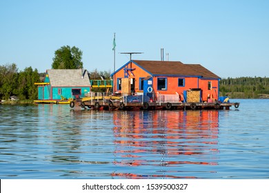 A Perfect Colourful Floating House At The Yellowknife Bay