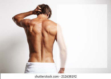 男性 裸 後ろ姿 High Res Stock Images Shutterstock