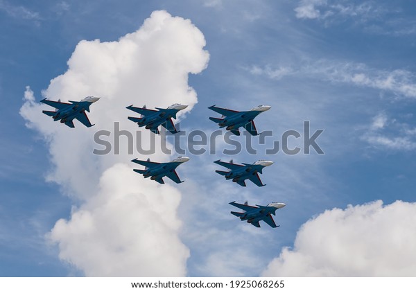 Performance of the aerobatic team Russian Knights,
Russian Air Force. planes Sukhoi Su-30SM, NATO code name:
Flanker-C. International Military-Technical Forum Army-2020 .
09.25.2020, Moscow,
Russia