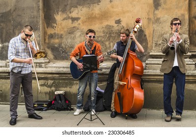  Performance of street musicians in the center of Lviv,Ukraine,  May 10, 2014