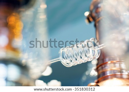 Perfume distillery glass tube