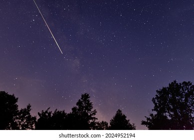 PERSEID METEOR SHOWER WITH FALLING STAR AND MILKY WAY