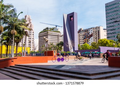 Pershing Square Park Los Angeles Downtown - CALIFORNIA, UNITED STATES - MARCH 18, 2019