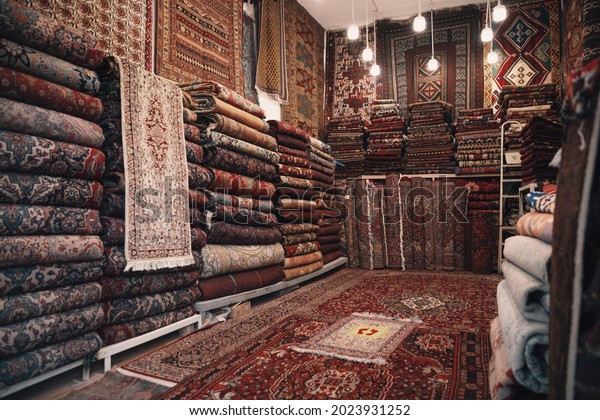 Persian carpet shop in\
Riyadh 6 Apr 2021