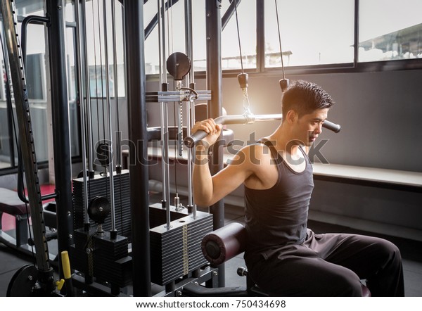 lifting trainer