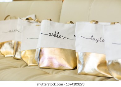 Personalized Bag With Name Printed On It For Wedding Gift