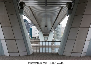 Perspective construction Structure Design Under the Bridge