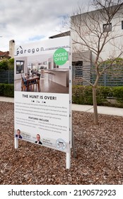 Perth, Western Australia - August 14 2022: 'for Sale' Sign On Australian Residential Property With 'under Offer' Sticker.