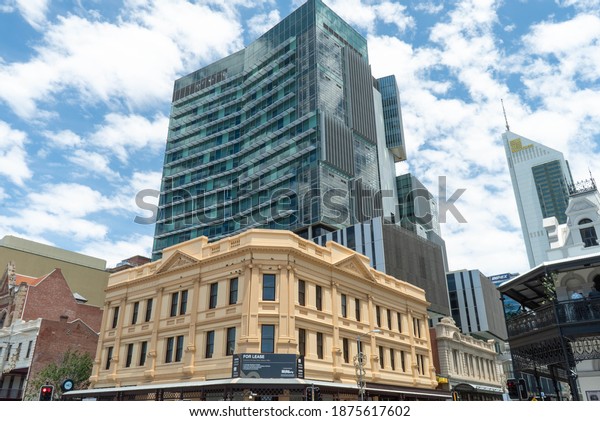 Perth, Western Australia - December\
15th 2020: Pictures of Perth city in Western\
Australia