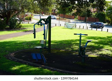 Perth,Western Australia,Australia-5/10/19: An Empty Outdoor Gym In A Park In Autumn
