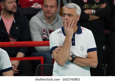 Perugia, Italy, February 19 2020 Andrea Anastasi (1Â° Allenatore_head Coach Verva Warszawa Orlen Paliwa) During Sir Sicoma Monini Perugia Vs Projekt Warszawa Volleybal Champions League Men Championsh