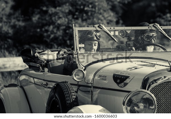 PESARO COLLE\
SAN BARTOLO , ITALY - MAY 17 - 2018 : CHRYSLER 72 DE LUXE ROADSTER\
1928 on an old racing car in rally Mille Miglia 2018 the famous\
italian historical race\
(1927-1957)