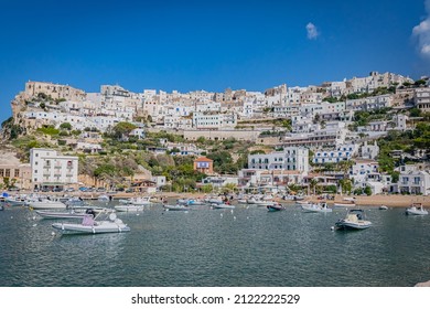 Peschici Puglia Italy September 7 2021 Stock Photo 2122222529 ...