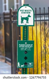 Pet Waste Station With Dog Bag Dispenser