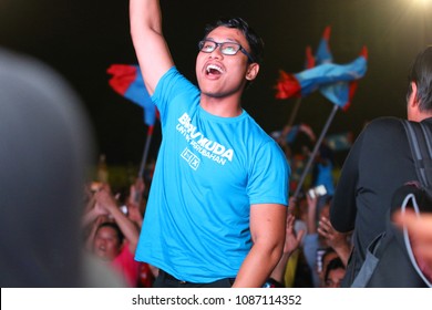 PETALING JAYA, MALAYSIA - MAY 09 : Supporters Of Pakatan Harapan Gather On The Pitch While Awaiting The 14th General Election Results In Petaling Jaya Near Kuala Lumpur On May 9, 2018.