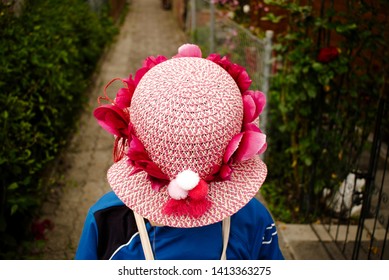 Petals In hat Centered And Head Down