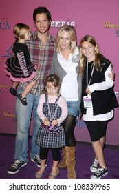 Peter Facinelli With Jennie Garth And Family  At The Sweet 16 Celebration For Miley Cyrus. Disenyland, Anaheim, CA. 10-05-08