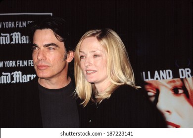 Peter Gallagher And Wife At Premiere Of MULHOLLAND DRIVE, NY 10/6/2001