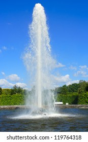 Peterhof, One Of The Two Fountains 