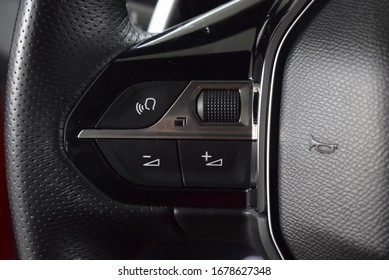 Peugeot 3008 20l 2017 Blue Hdi Stock Photo 1678627348 Shutterstock