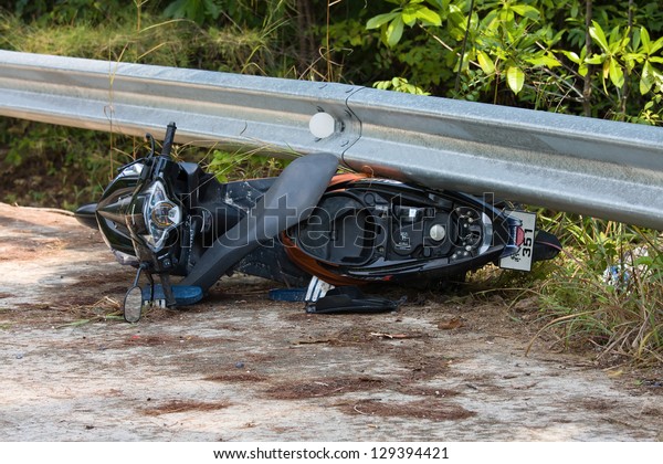 PHANGAN -\
FEBRUARY 25: Motorcycle accident that happened on the road on\
February 25, 2013 in Koh Phangan , Thailand\
.