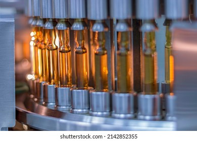 Pharmaceutical Optical Ampoule Inspection Machine. Inspects Vials And Ampules For Particulates In Liquid And Container Defects. Pharmaceutical Manufacturing. Ampule Medications. 
