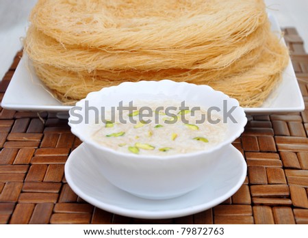Pheni 4