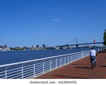 PHILADELPHIA - MAY 2019:  A Waterfront Park In Camden, New Jersey, Offers A View Of The Philadelphia Skyline From Across The Delaware River.