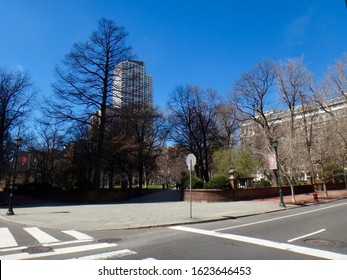 Philadelphia, PA - April 9 2017: View Of Washington Square In Downtown Philadelphia