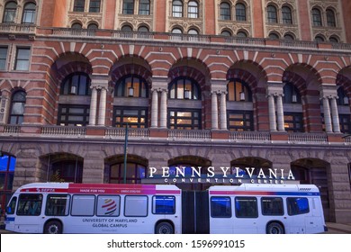 Philadelphia, Pa. USA, Dec. 23, 2019: Facade Of The Pennsylvania Convention Center With A Septa Bus, Philadelphia, Pa. USA. Dec. 23, 2019 In Philadelphia, Pa. USA