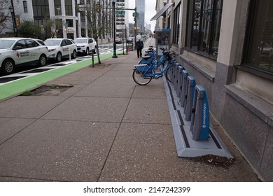 Philadelphia, Pennsylvania, USA - April 6, 2022: An Indego Bike Share Dock On Chestnut Street