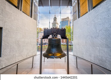 Philadelphia, Pennsylvania, USA at the Liberty Bell.