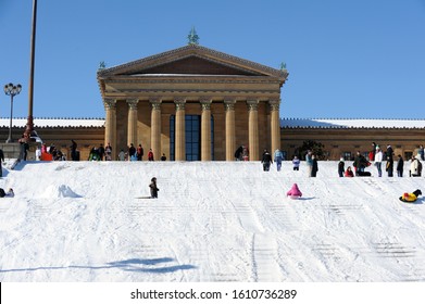 Philadelphia, Pennsylvania/USA _ Feb.11 2008 : People Play With Snow In Front Of The Philadelphia Museum Of Art In Philadelphia, PA, USA Feb. 11 2008.