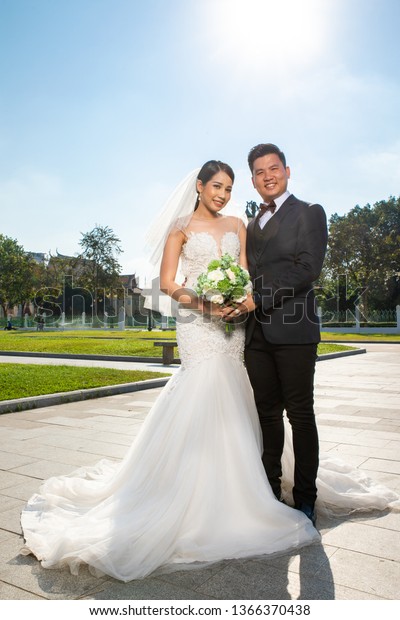 Phnompenhcambodia Feb 1 2019 Couple Khmer Stock Photo Edit Now
