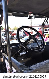 Phoenix Arizona 5-7-2022 Steering Wheel On An Antique 1919 Ford Model T Automobile