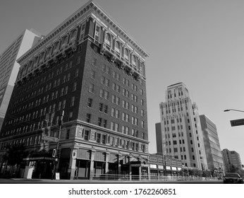 PHOENIX, AZ/USA - JUNE 15th, 2020: Historic Luhrs Building & Luhrs Tower In Black & White. Both are located on Jefferson St. between Central Ave and 1st Ave, in Downtown Phoenix Arizona.