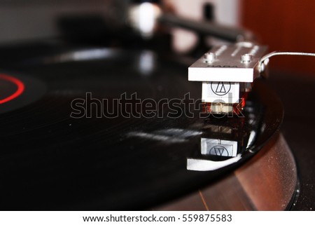Phonograph; Recordplayer