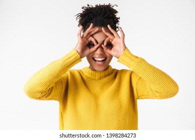 Photo Of A Beautiful Young African Funny Woman Posing Isolated Over White Wall Background Make Okay Gesture.