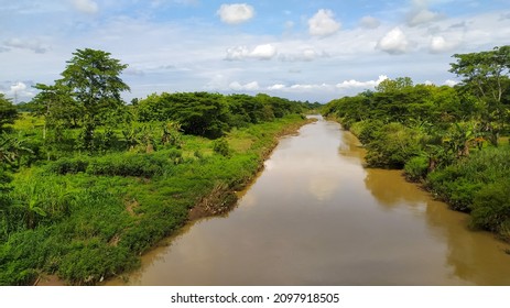 Photo Of The Bengawan Solo River Flow,located In Indonesia.