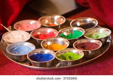 Photo of the coloured send to make a tibetan mandala
