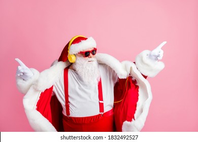 8,109 Santa headphones Images, Stock Photos & Vectors | Shutterstock