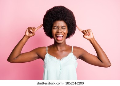 Photo Of Crazy Pretty Girl Scream Point Fingers Hair Closed Eyes Wear Tank-top Isolated On Pink Color Background