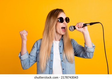 3,824 Blonde pop star Images, Stock Photos & Vectors | Shutterstock