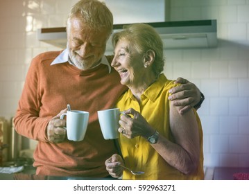 Photo Gradient Style With Senior Drink Tea Coffee Kitchen Happiness