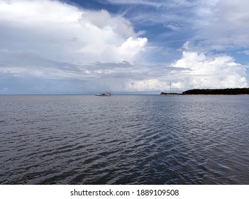 Photo Of The Horizon Seen From The Tapajós River Located In The City Of Alter Do Chão, Brazil.