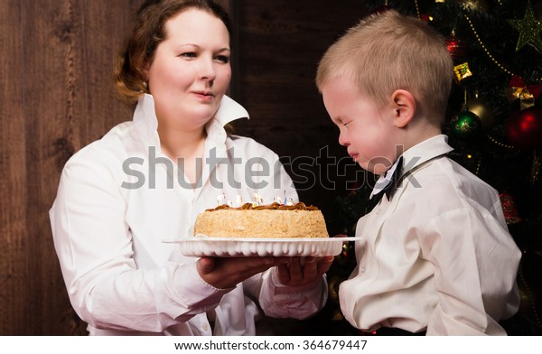 Photo Little Boy Crying Birthday Cake Stock Photo Edit Now 364679447